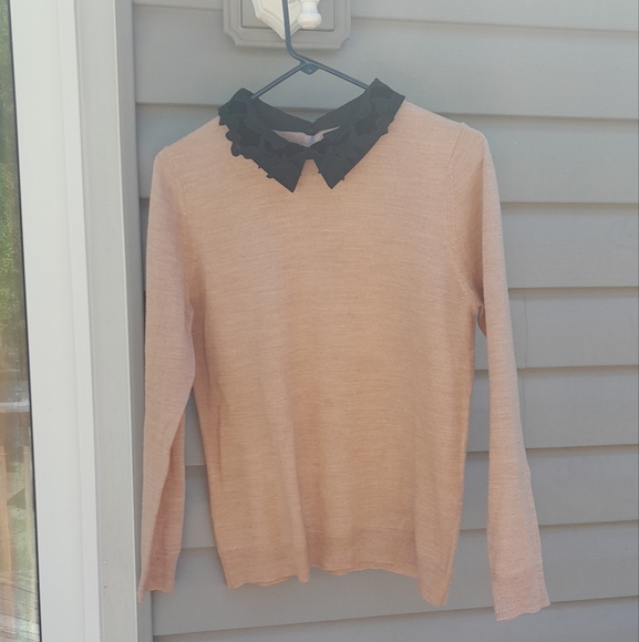 Ivanka Trump Peach Knit with Black Trim Womens L EUC - Picture 1 of 4